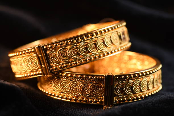 Ladies Bangle