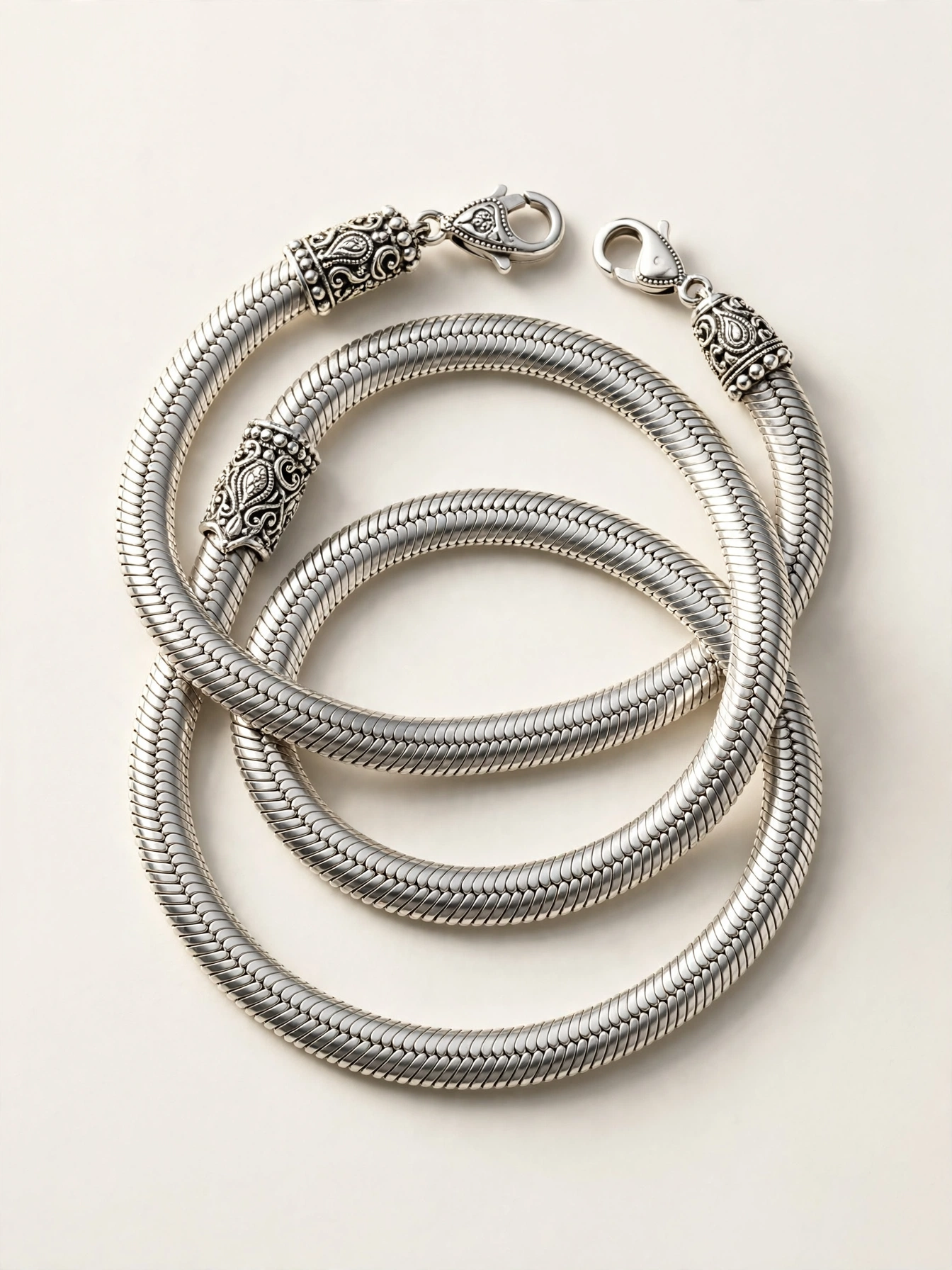 Chains & Bracelets